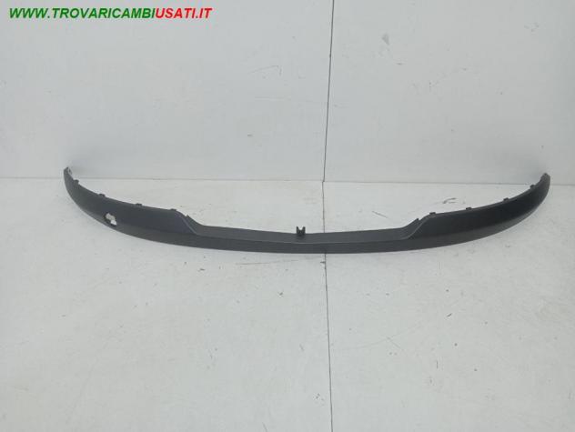 MODANATURA PARAURTI ANT.CON TAPPO GANCIO TRAINO 71765843 Carrozzeria  Lamierati esterni  Paraurti  Modanatura par LANCIA - YPSILON - 2003  2011