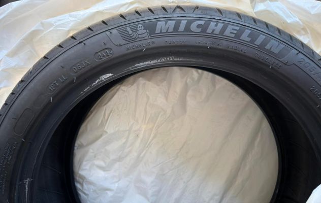 4 Gomme Michelin Primacy 4 205/45 R17 88H nuove - Foto 5