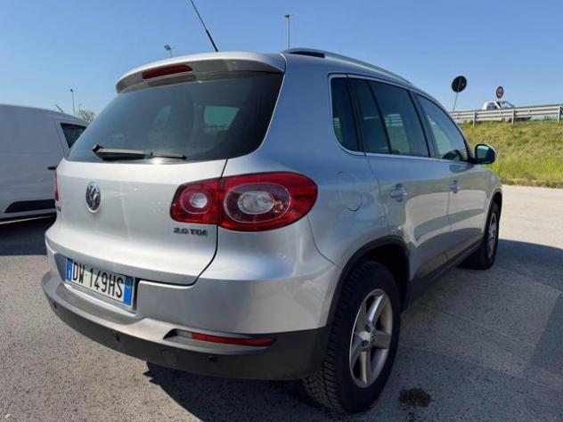 VOLKSWAGEN Tiguan 2.0 16V TDI DPF Trend & Fun (18°) rif. 24000183 - Foto 3