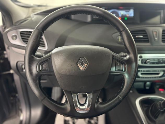 Renault Scenic Scic 1.5 dCi 110CV*7 POSTI* - Foto 9