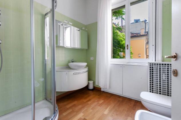 Appartamento di 16 m² con più di 5 locali in affitto a Milano - Foto 12