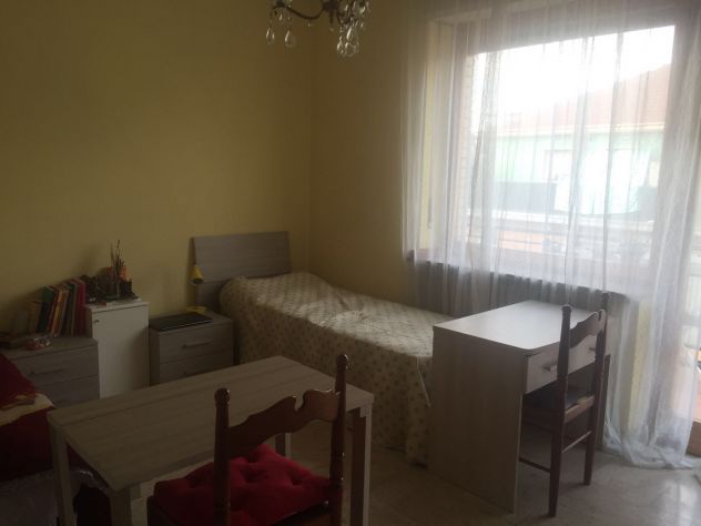 1/2 POSTI LETTO IN STANZA DOPPIA PER RAGAZZA - Pressi 8 Gallery - Foto 8
