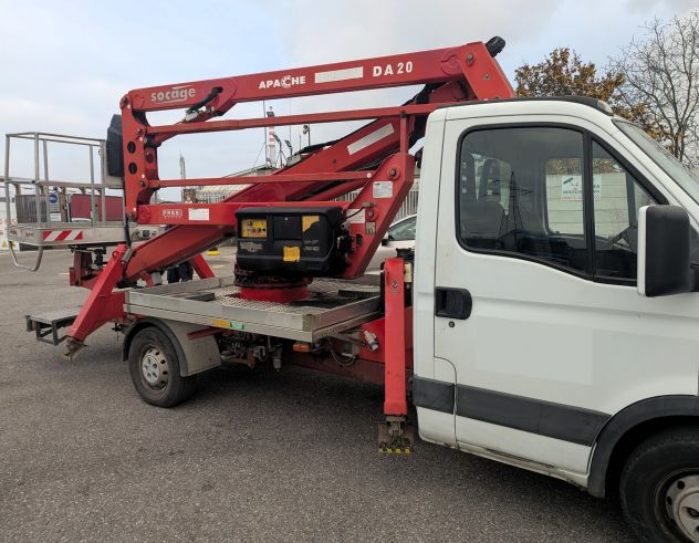 PIATTAFORMA AEREA SOCAGE APACHE DA 20 SU IVECO DAILY 35 Q.LI PTT - Foto 5