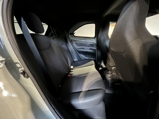 Toyota Aygo X Aygo X 1.0 VVT-i 72 CV 5 porte Lounge S-CVT - Foto 10