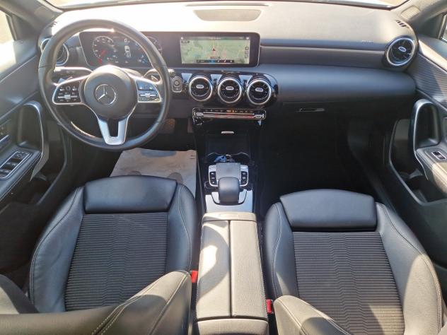 Mercedes-Benz Classe A A 180 d Business auto - Foto 10