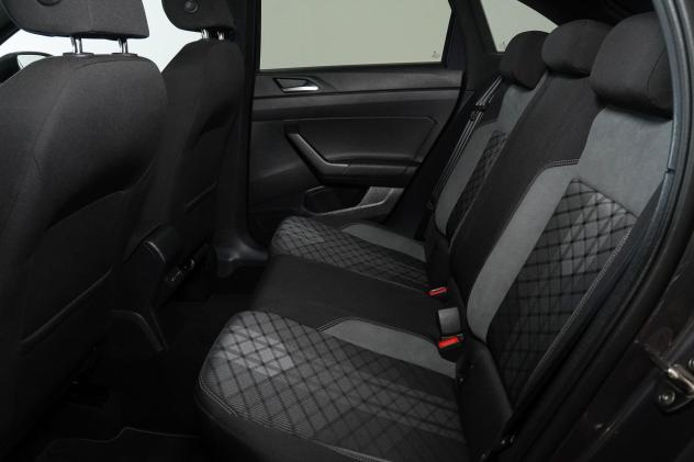 Volkswagen Taigo 1.0 TSI R-Line 115CV - Foto 9
