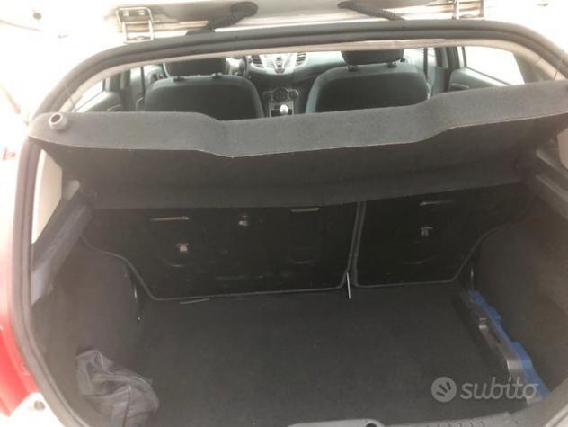 Ford Fiesta 1.4 5 porte Bz.- GPL Titanium - Foto 9
