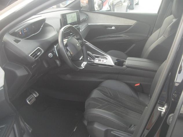 Peugeot 3008 BlueHDi 130 S&S EAT8 GT Pack - Foto 8
