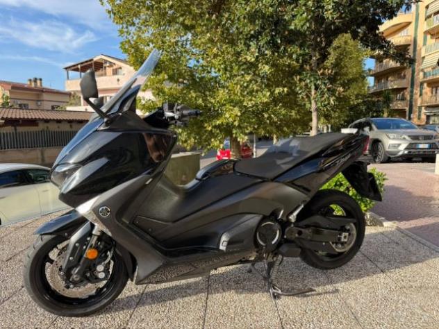 YAMAHA T Max 530 TUTTO INCLUSO ANCHE PASSAGGIO! MINI RATE rif. 24224816 - Foto 9