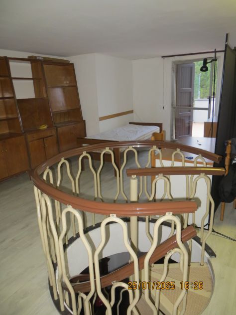 per STUDENTI -1 POSTO LETTO IN UNA GRANDE STANZA DOPPIA