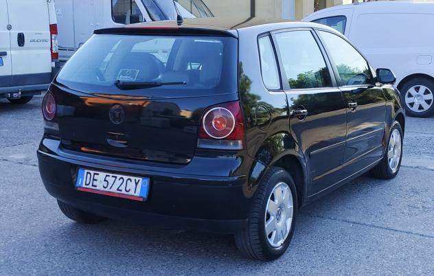 Volkswagen Polo 1.4/69CV TDI 3p. Sportline - Foto 9