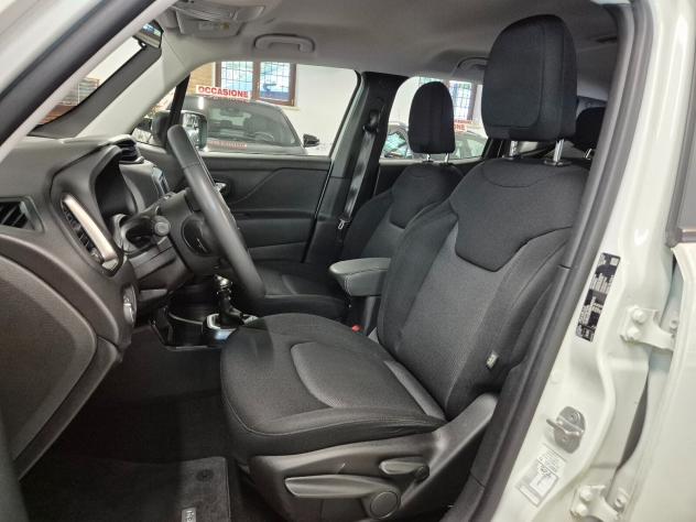 Jeep Renegade 1.6 Mjt 130 CV Longitude - Foto 6