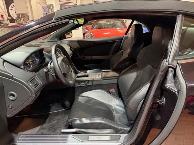 ASTON MARTIN DB9 Volante - ONLY 968KM -Aston Martin Italia rif. 23435863 - Foto 8