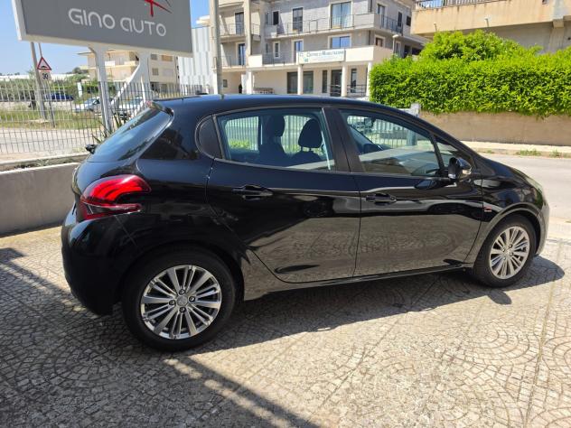 Peugeot 208 PureTech 82 Stop&Start 5 porte Allure - Foto 8