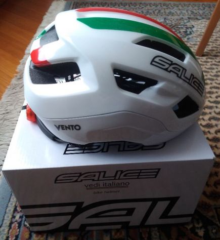 Casco - Foto 2