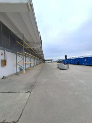 Immobile di 1850 m² con 1 locale in affitto a Anzola dell'Emilia - Foto 14