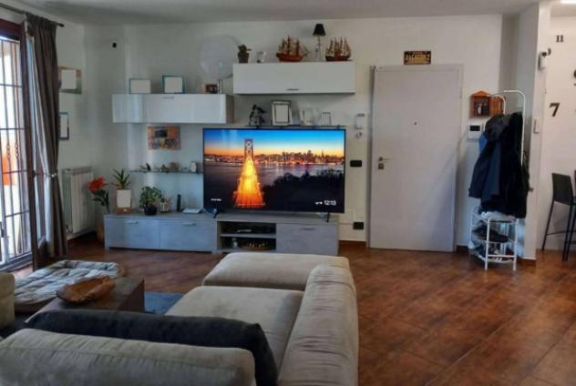 Immobile in asta di 131 m² con più di 5 locali e box auto in vendita a Genova - Foto 16