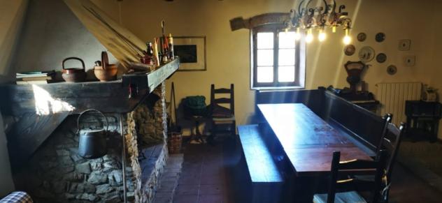 Quercianella porzione di colonica in pietra a 5 km dal mare - Foto 9