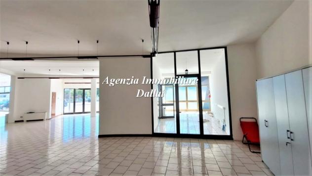 Borgo San Lorenzo (Petrona) - Capannone con parcheggio - Foto 6