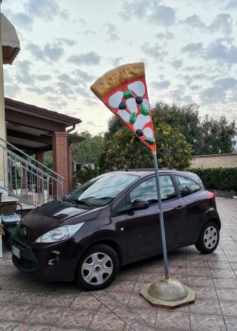 Insegna per pizzeria in vetroresina (fiberglass pizza), tridimensionale, a vela. - Foto 4