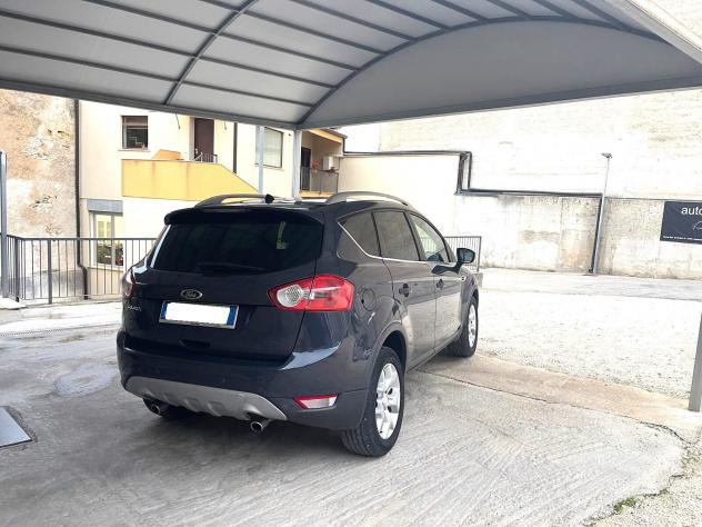 Ford Kuga - Foto 7