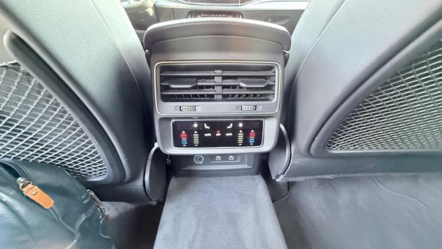 Audi Q8 50 TDI 286 CV quattro tiptronic Sport - Foto 3
