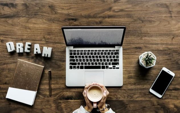IL TUO LAVORO TI BASTA DAVVERO ?
