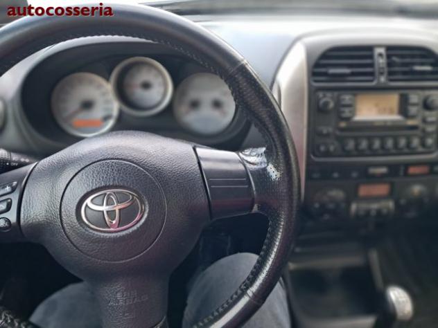TOYOTA RAV 4 2.0 D4D rif. 23688708 - Foto 5