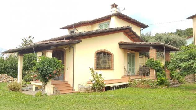 Villa in vendita a San Carlo - Massa 230 mq Rif: 1086312