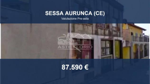 Immobile in asta di 120 m² in vendita a Sessa Aurunca