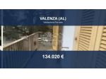 Immobile in asta di 264 m², box auto in vendita a Valenza