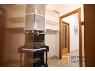 STANZA in AFFITTO (POZZUOLI) rif. NAPOLI FILIALE 1_STZ0055