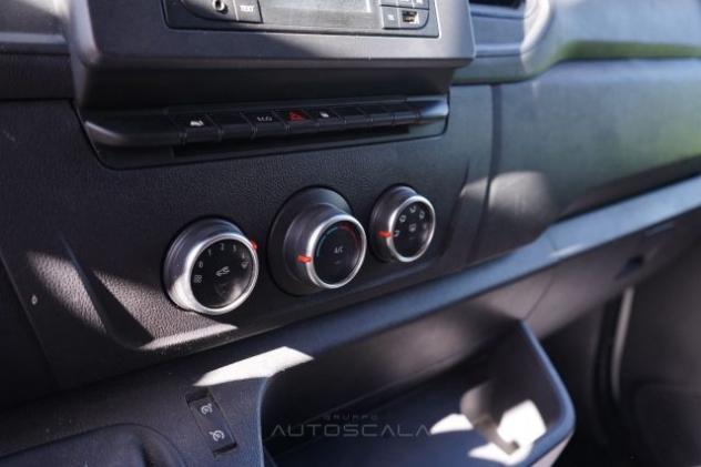 RENAULT Master T28 2.3 dCi 135 PC-TM Furgone Ice rif. 23740312 - Foto 10