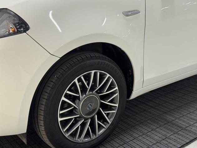 Lancia Ypsilon Ypsilon 1.0 FireFly 5 porte S&S Hybrid Gold - Foto 8