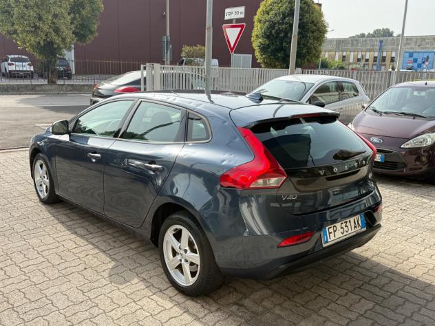 Volvo V40 Aut. D2 2.0d Geartronic - Foto 2