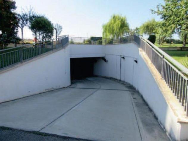 Immobile in asta di 24 m², box auto in vendita a Roma