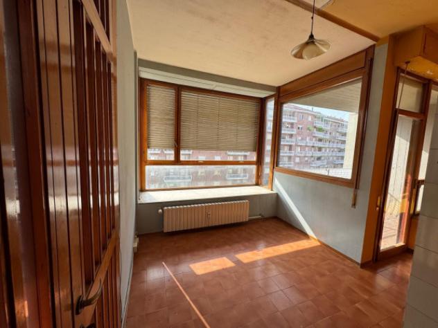Appartamento di 135 m² con 5 locali e box auto in vendita a Torino