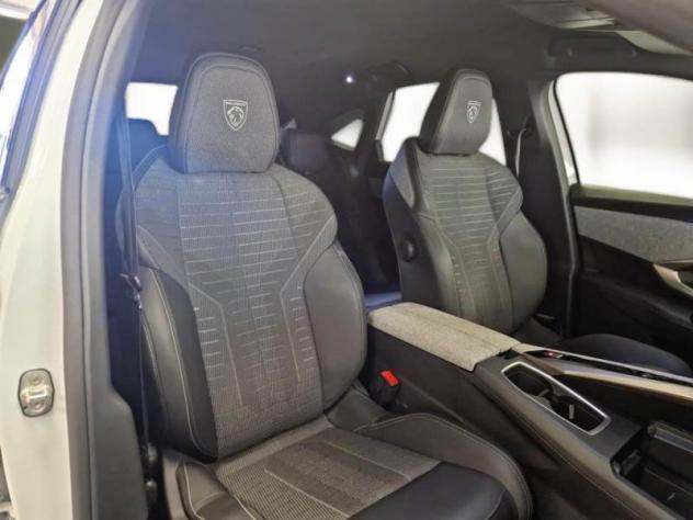 Peugeot 3008 Hybrid 145 GT e-DCS 6 - Foto 9