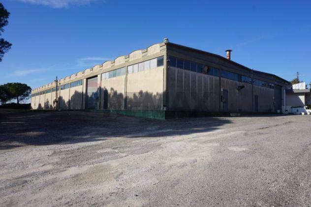 Capannone Industriale in vendita a Ragusa, Selvaggio
