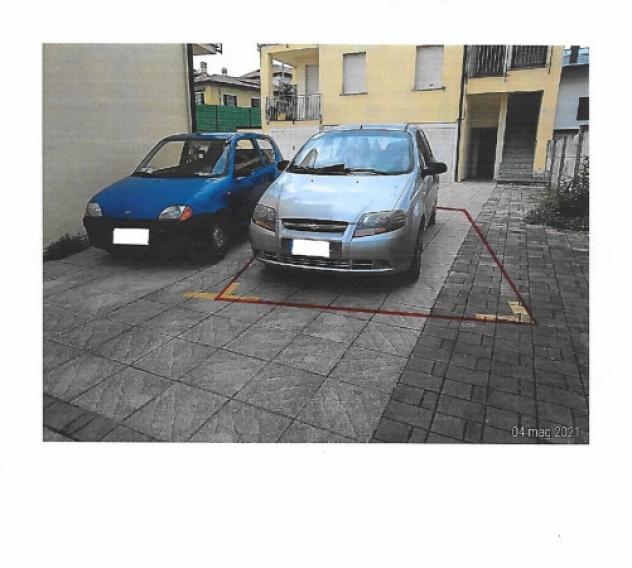 Immobile in asta di 110 m² con più di 5 locali e box auto in vendita a Olgiate Molgora - Foto 3
