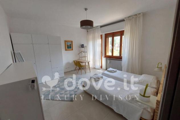 Villa di 399 m² con più di 5 locali e box auto in vendita a Sarteano - Foto 10