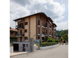 Appartamento di 55 m² con 2 locali e box auto in affitto a San Raffaele Cimena