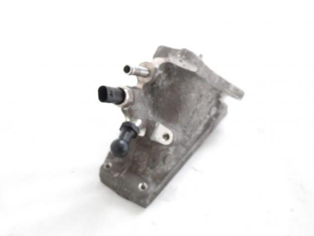 04L128637 TUBO RACCORDO CORPO FARFALLATO VALVOLA A FARFALLA VOLKSWAGEN GOLF 7 2.0 D 110KW 6M 5P (2013) RICAMBIO USATO - Foto 2