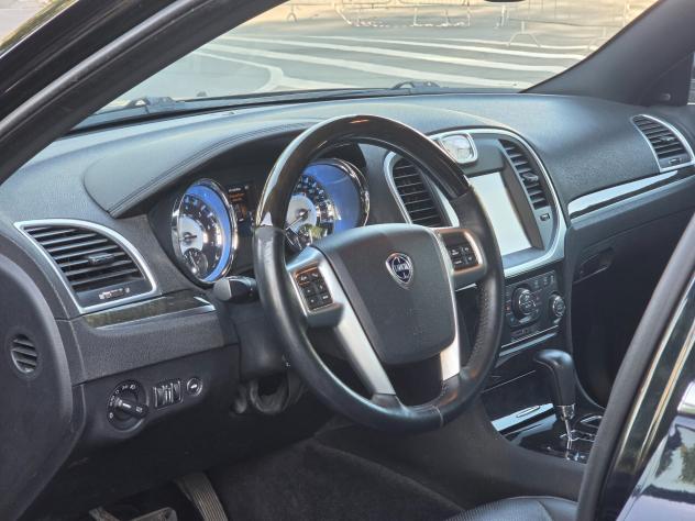 Lancia Thema 3.0 V6 Multijet II 239 CV Executive - Foto 2