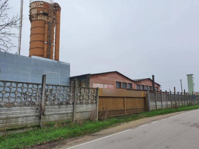 Immobile in asta di 270 m² in vendita a San Pietro di Morubio - Foto 2