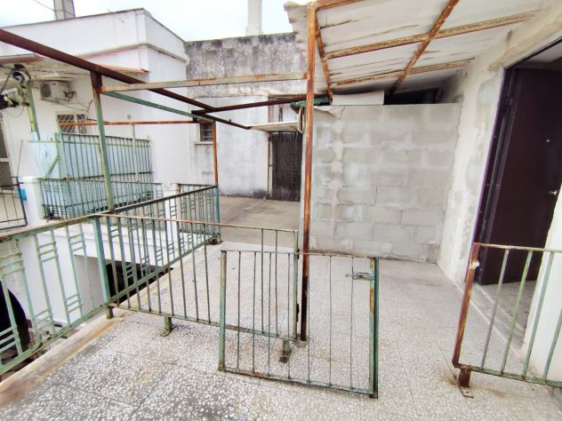 STATTE: VICO RONDINELLI : App. indipendente con volte di 88 mq. con TRE GARAGE - Foto 6