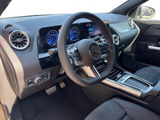 Mercedes-Benz EQA - H243 2024 - 250+ AMG Line Advanced Digital Edition - Foto 7