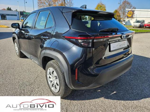 TOYOTA Yaris Cross 1.5 Hybrid 5p. E-CVT Active Eco rif. 22978930 - Foto 4
