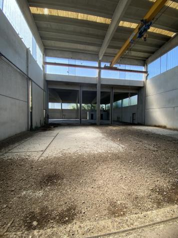 Capannone / Fondo in affitto a Casalpusterlengo - Foto 2