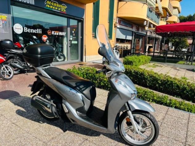 HONDA SH 300 i TUTTO INCLUSO ANCHE PASSAGGIO! MINI RATE rif. 23989665 - Foto 5